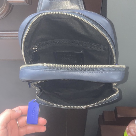 Men’s Coach over the shoulder bag - Picture 10 of 15